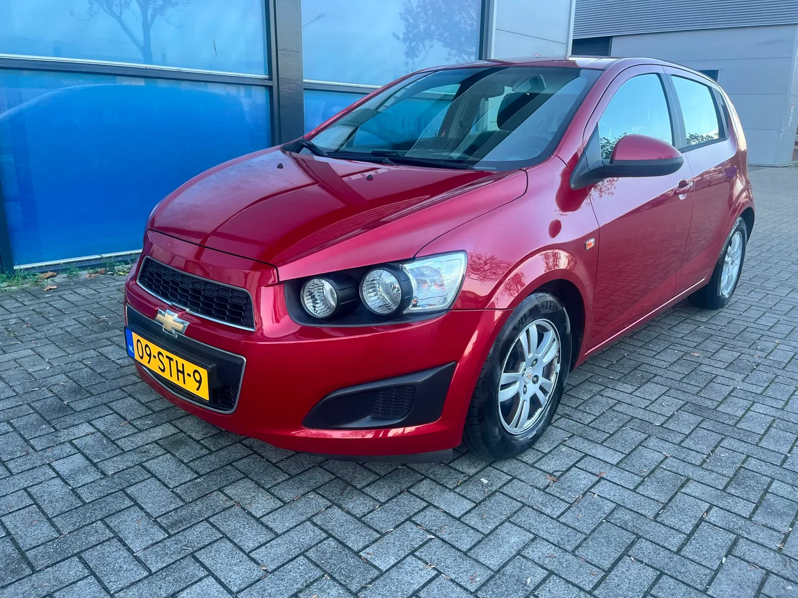 Chevrolet Aveo (2011) — foto 1