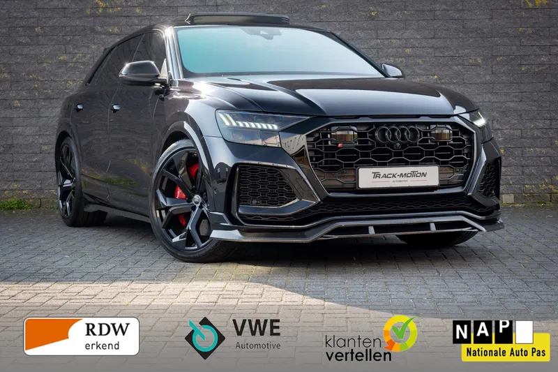 Audi Q8 (2020)
