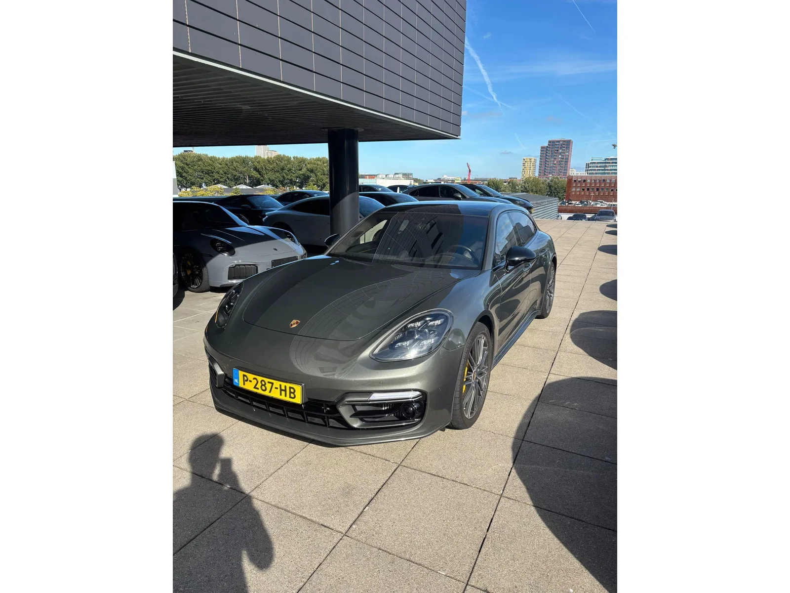 Porsche Panamera (2022) — foto 1