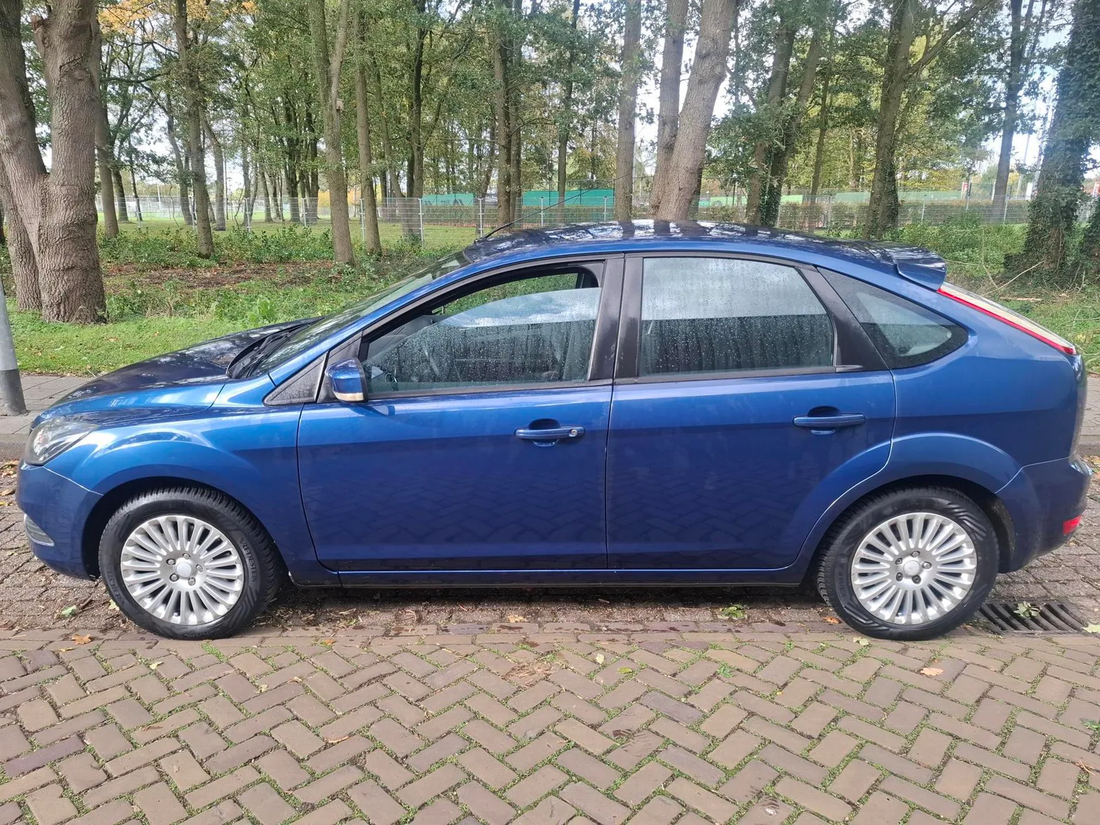 Ford Focus (2008) — foto 1