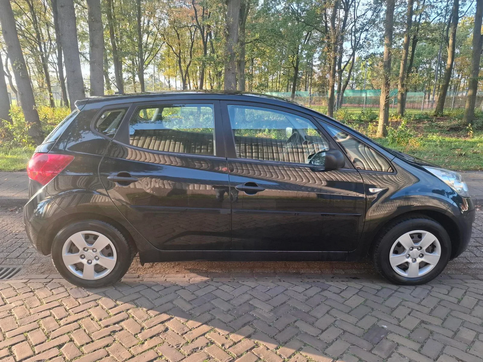 Kia Venga (2010) — foto 1