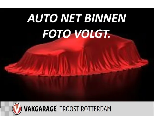 Volvo S60 (2021) — foto 1