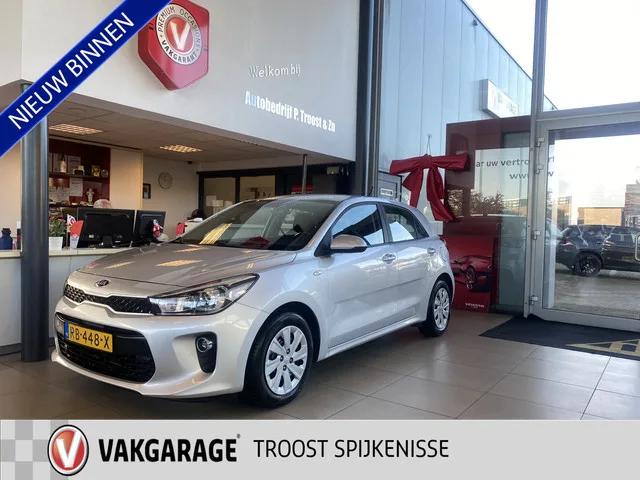 Kia Rio (2017) — foto 1