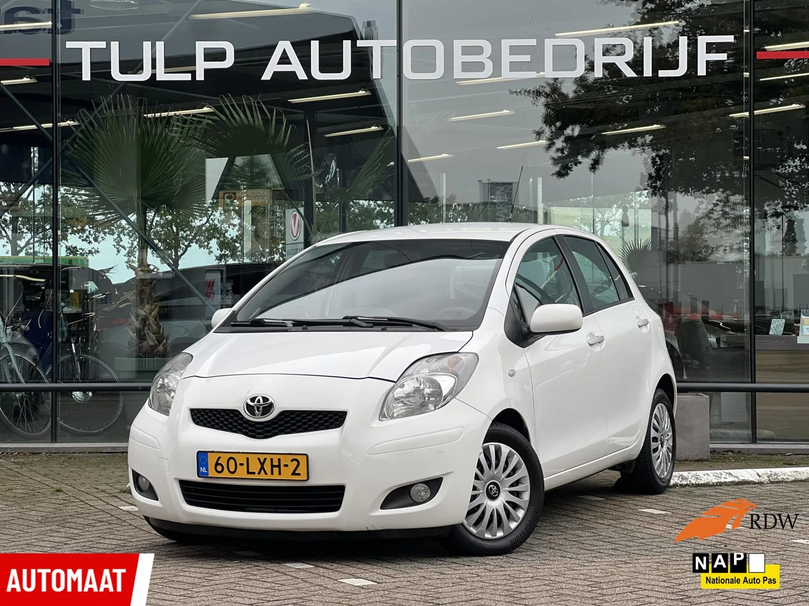 Toyota Yaris (2010) — foto 1