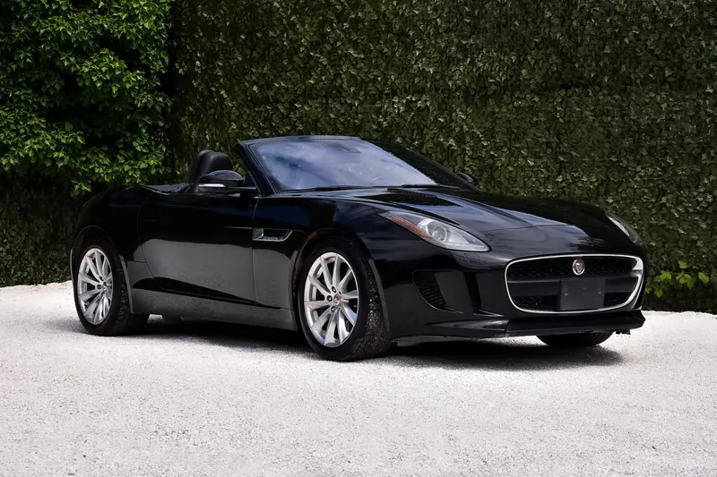 Jaguar F-Type (2017)