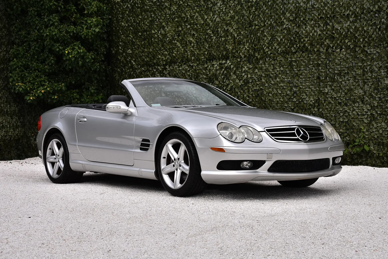 Mercedes-Benz SL-Klasse (2003) — foto 1