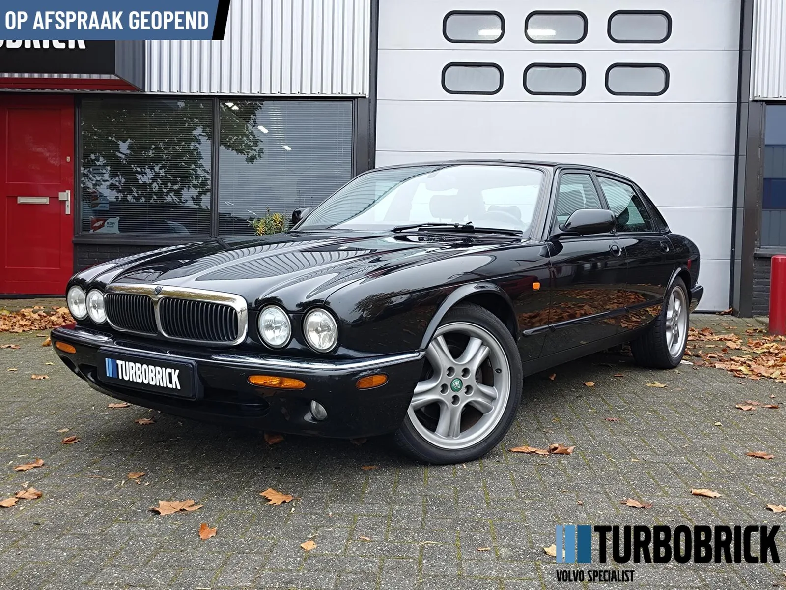 Jaguar XJ (2000) — foto 1