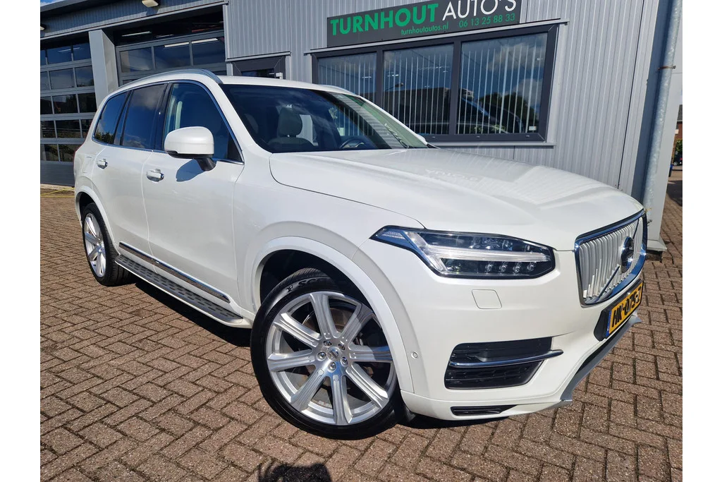 Volvo XC90 (2015) — foto 1