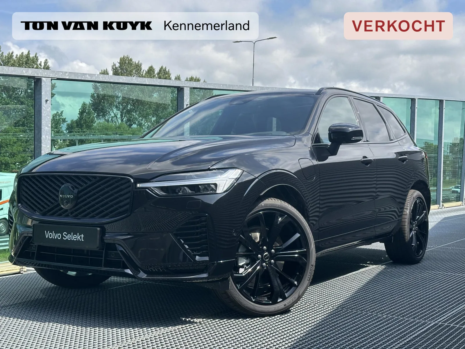 Volvo XC60 (2026) — foto 1