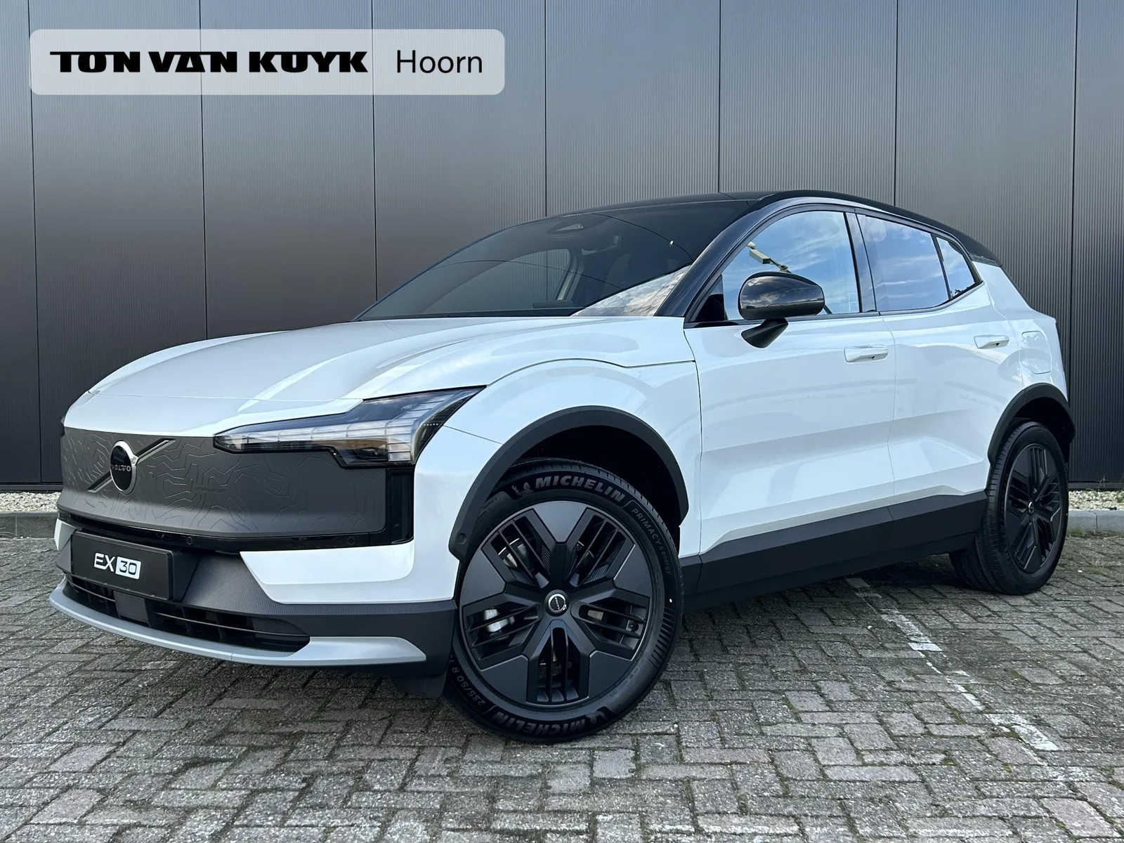 Volvo EX30 Cross Country (2026) — foto 1