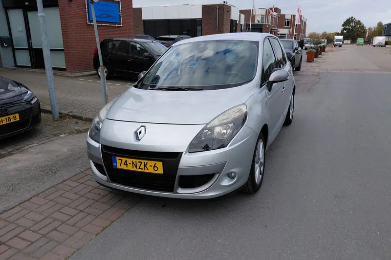 Renault Scénic (2011)