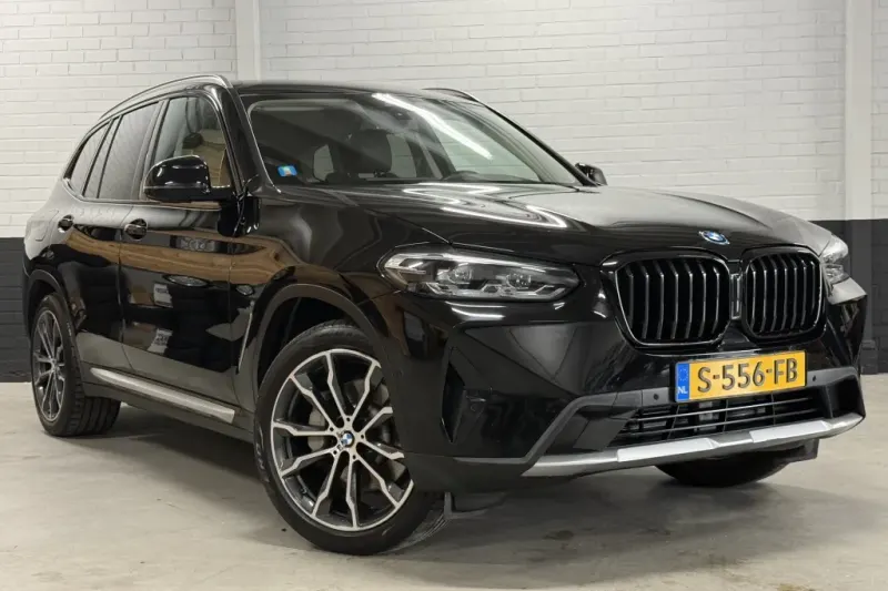BMW X3 (2023)