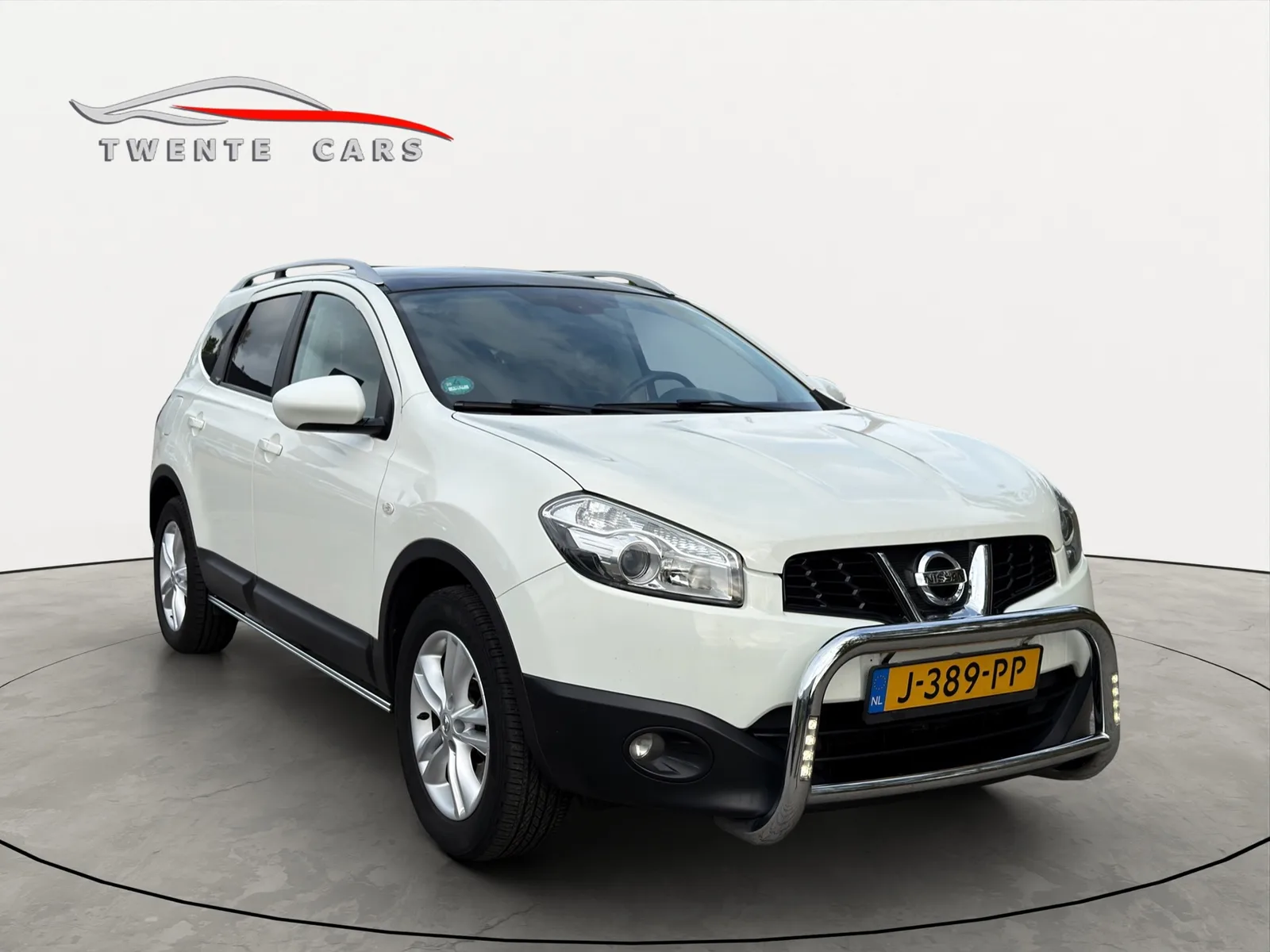 Nissan Qashqai+2 (2011) — foto 1