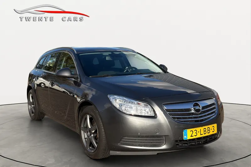 Opel Insignia (2010)