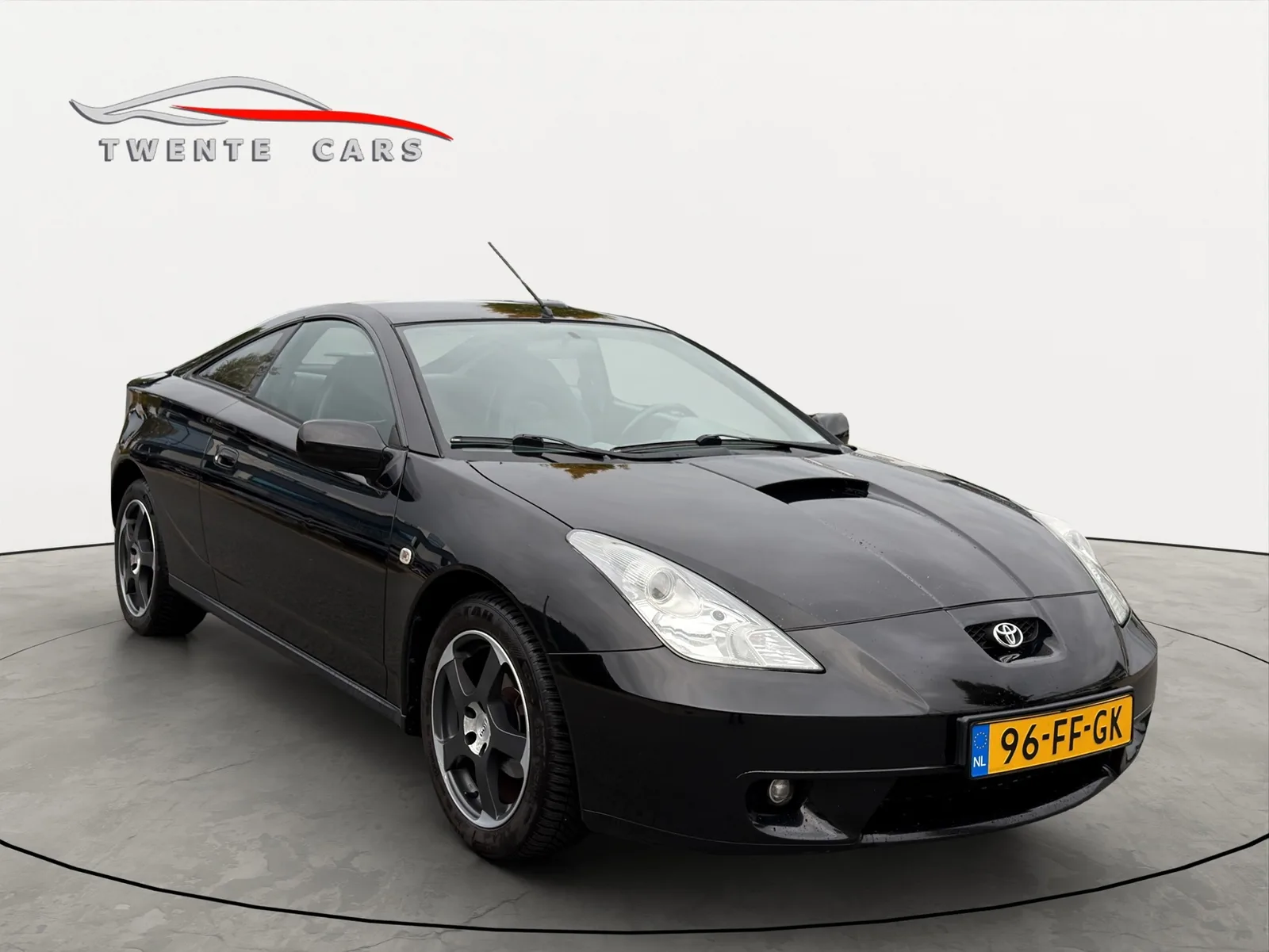 Toyota Celica (2000) — foto 1