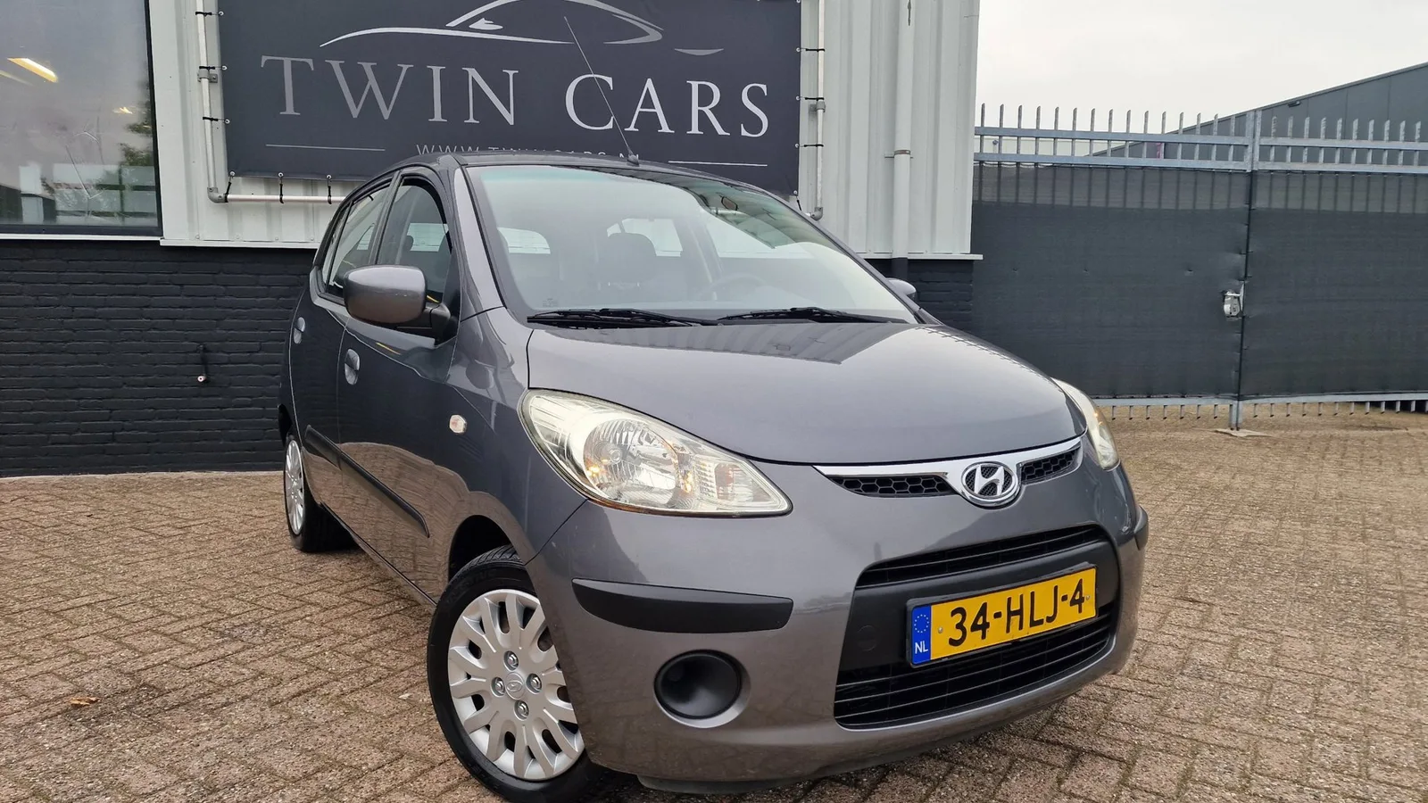 Hyundai i10 (2009) — foto 1