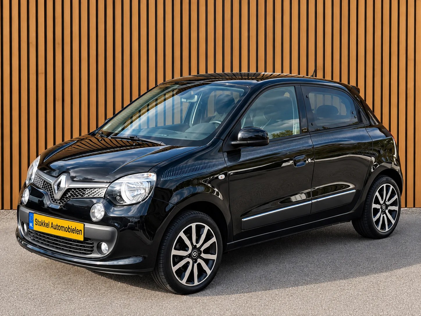 Renault Twingo (2016) — foto 1