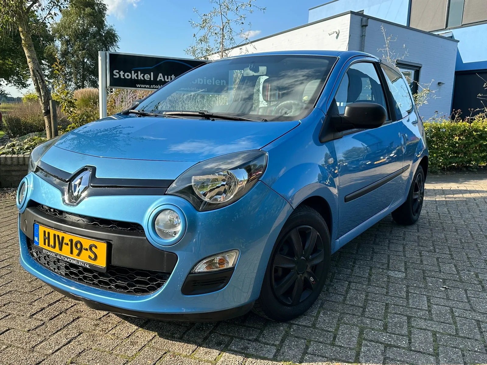 Renault Twingo (2013) — foto 1