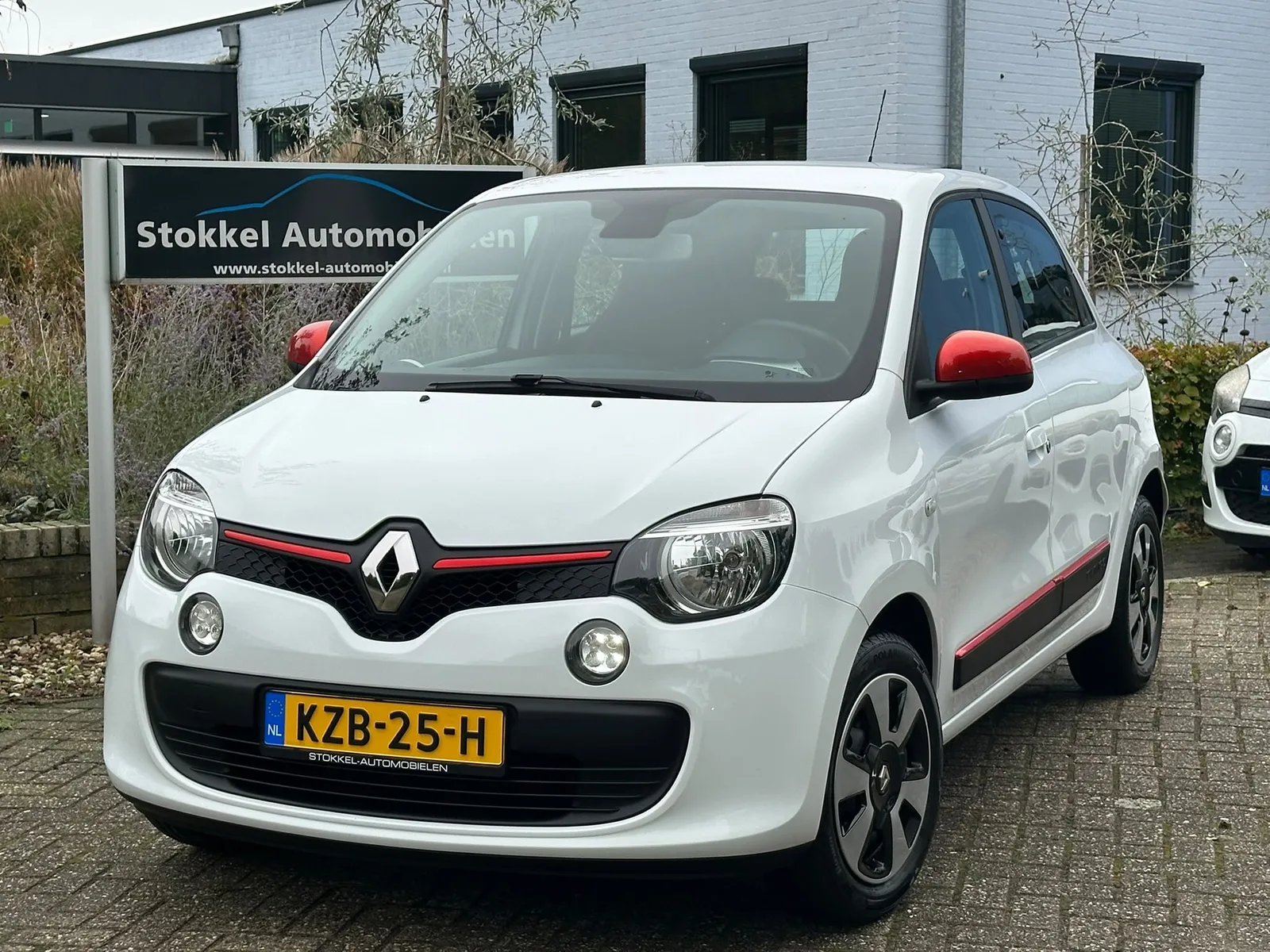 Renault Twingo (2014) — foto 1