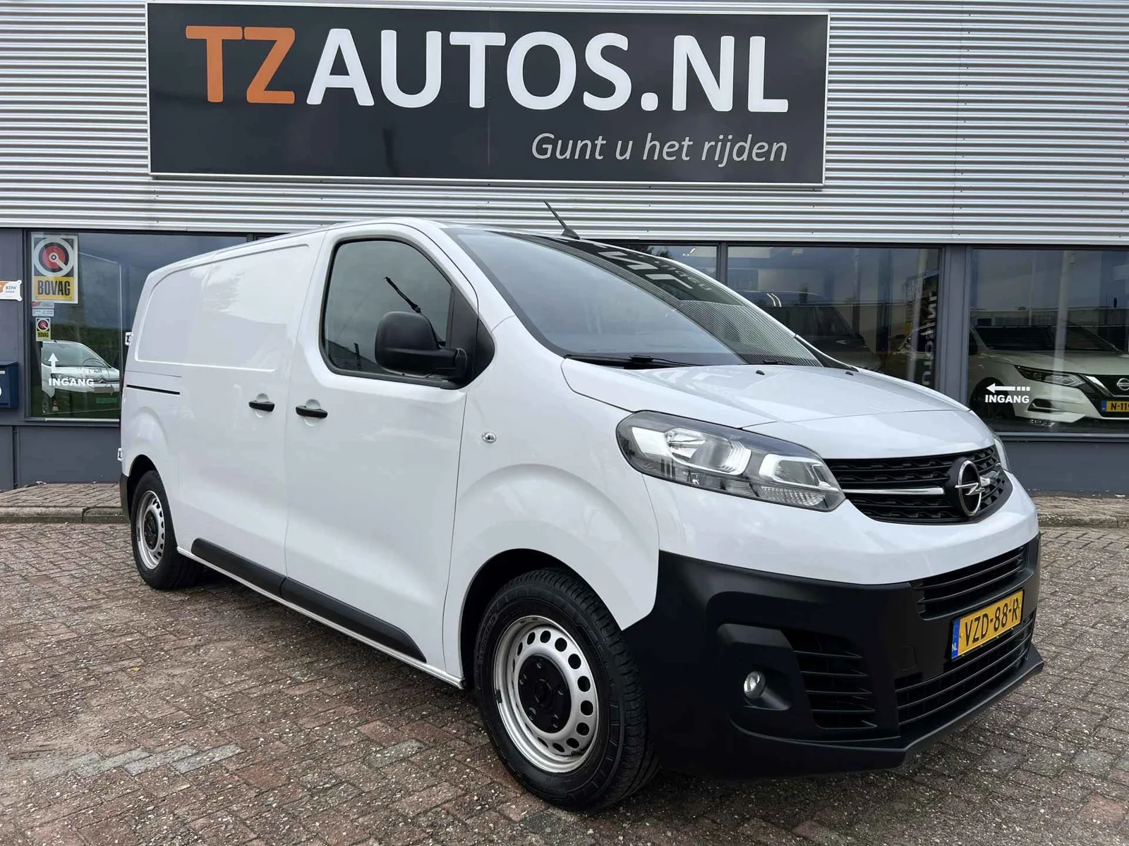 Opel Vivaro (2023) — foto 1