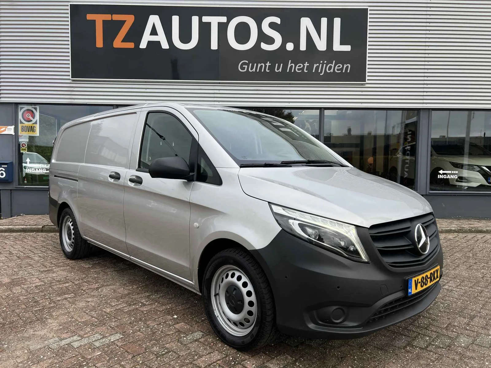 Mercedes-Benz Vito (2022) — foto 1