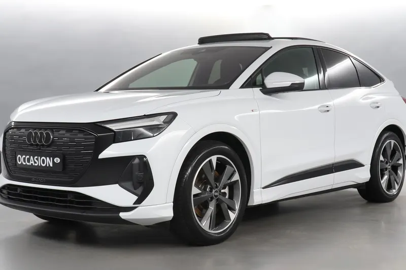 Audi Q4 e-tron (2024)