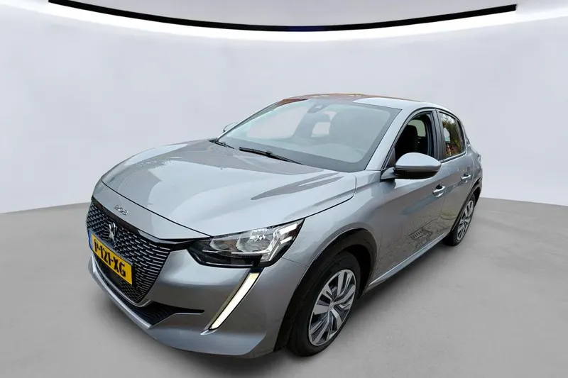Peugeot e-208 (2021)