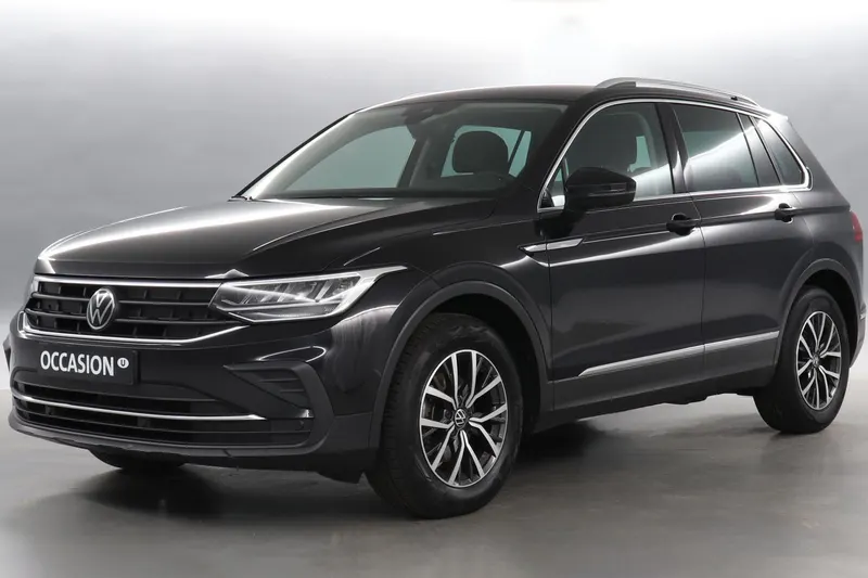 Volkswagen Tiguan (2023)