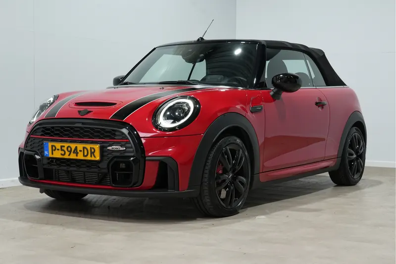 MINI Cabrio (2022)