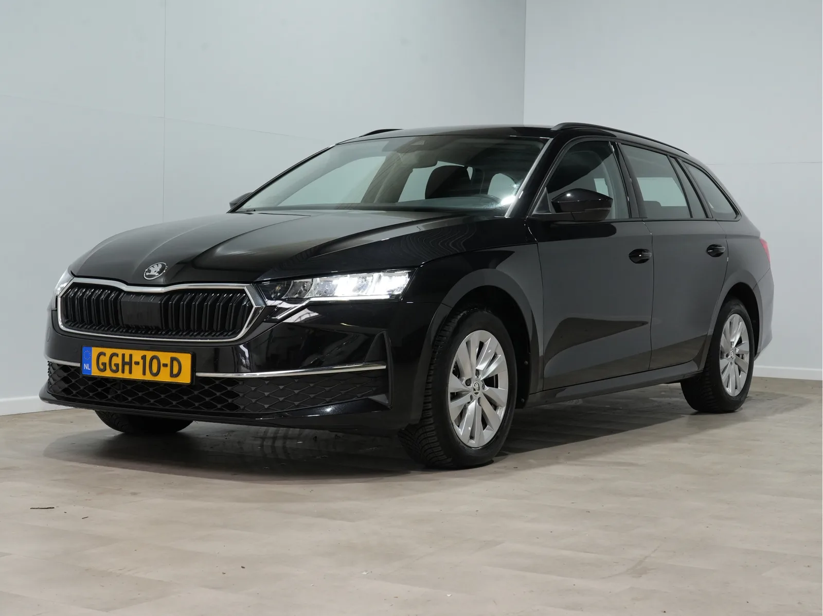 Škoda Octavia (2024) — foto 1