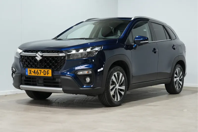 Suzuki S-Cross (2023)