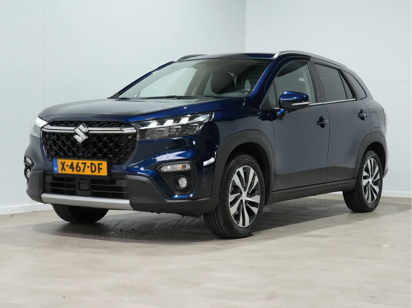 Suzuki S-Cross (2023) — foto 1