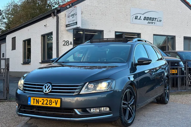 Volkswagen Passat (2011)