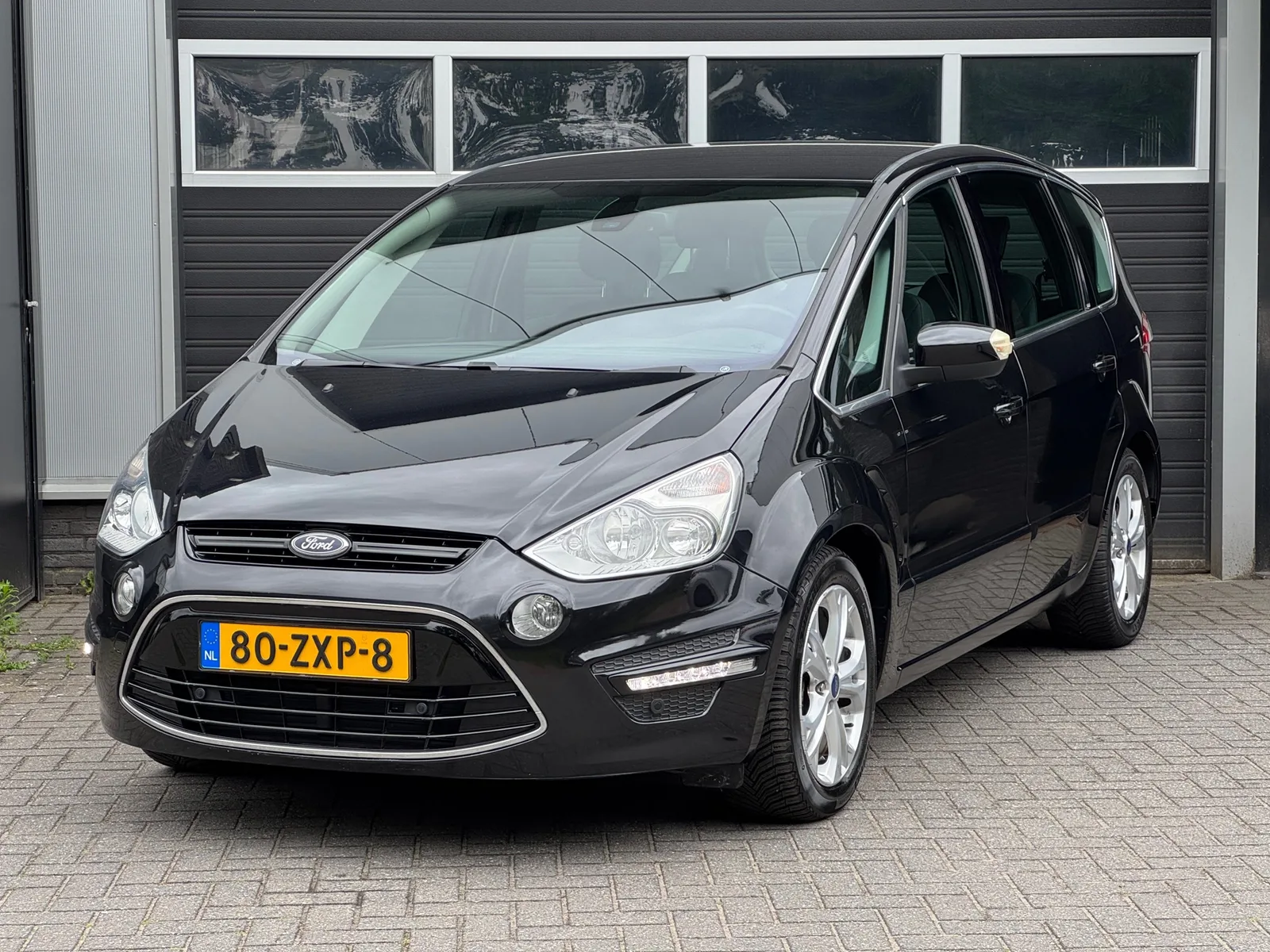 Ford S-Max (2012) — foto 1