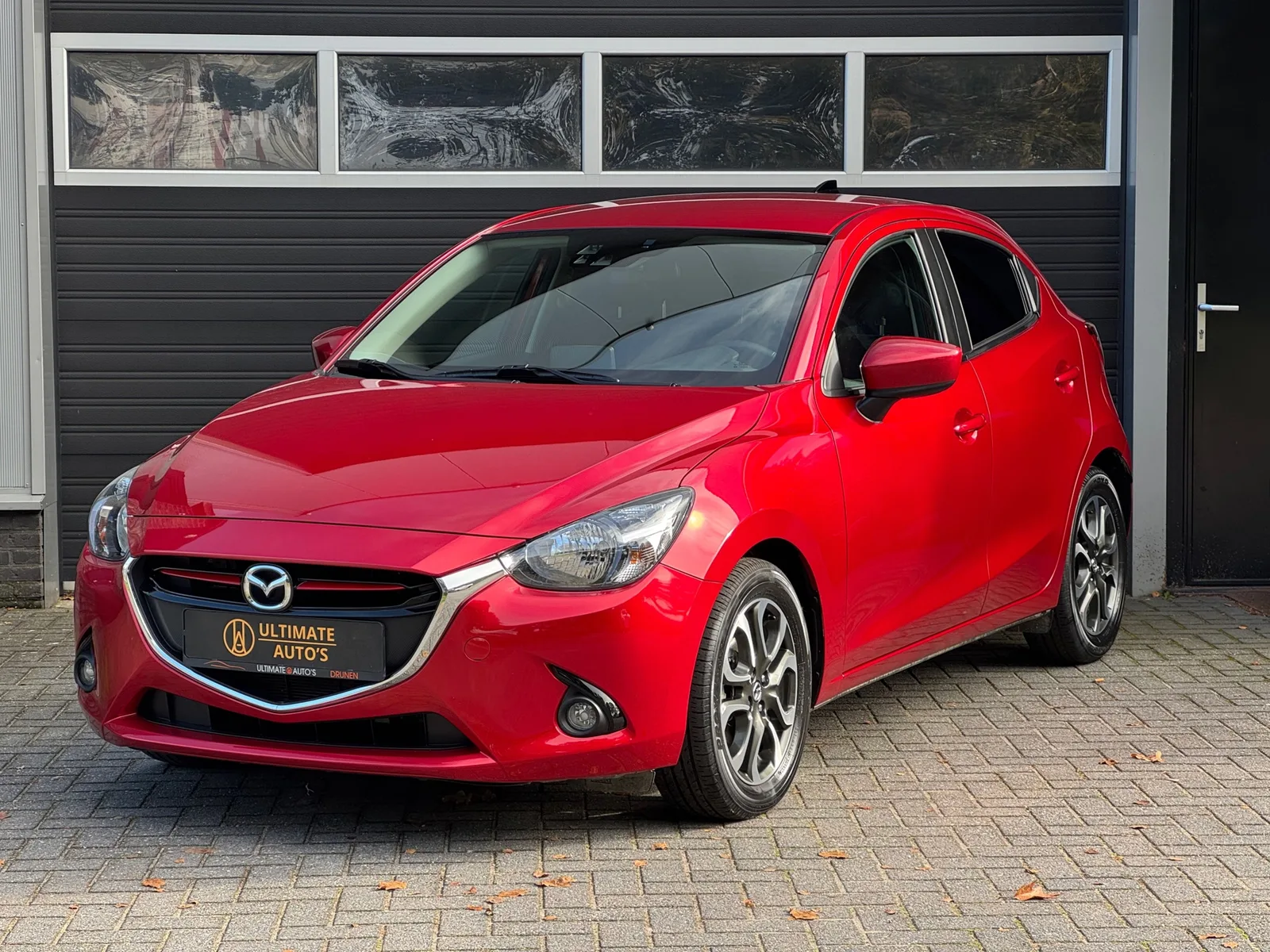 Mazda 2 (2016) — foto 1