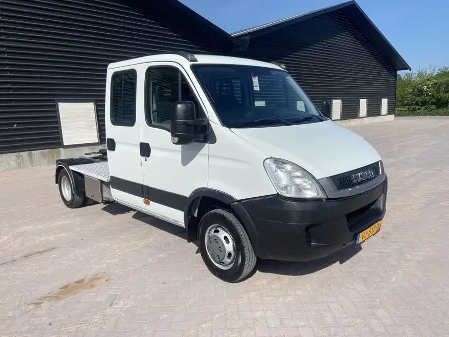 Iveco Daily (2011) — foto 1