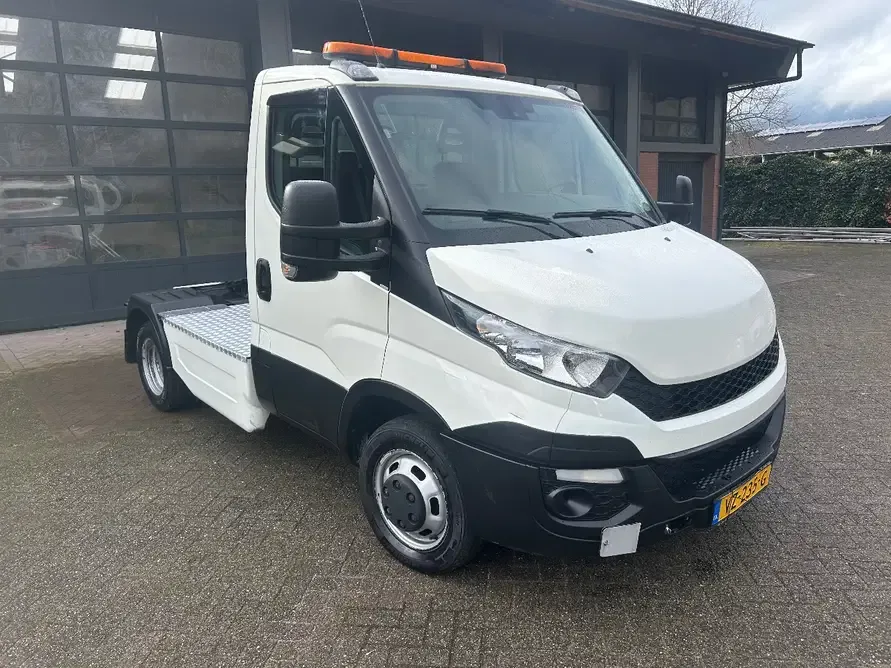 Iveco Daily (2016) — foto 1