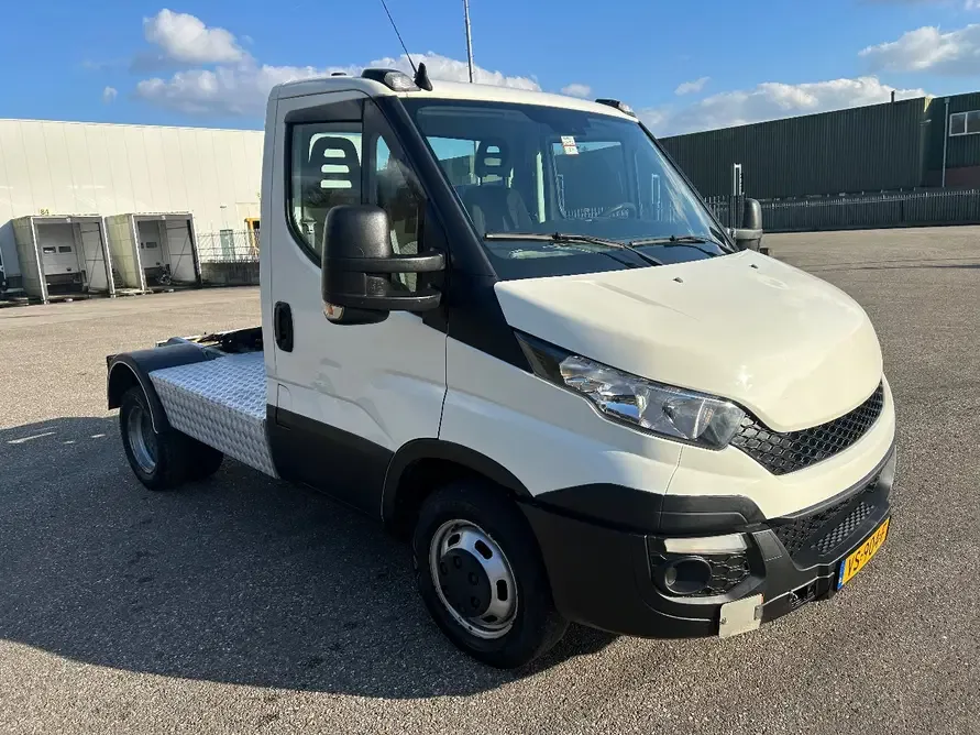 Iveco Daily (2015) — foto 1