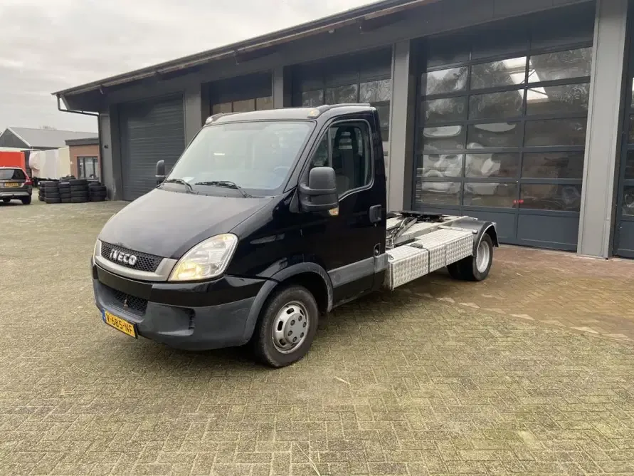 Iveco Daily (2010) — foto 1