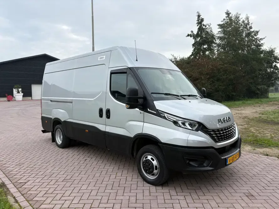 Iveco Daily (2021) — foto 1