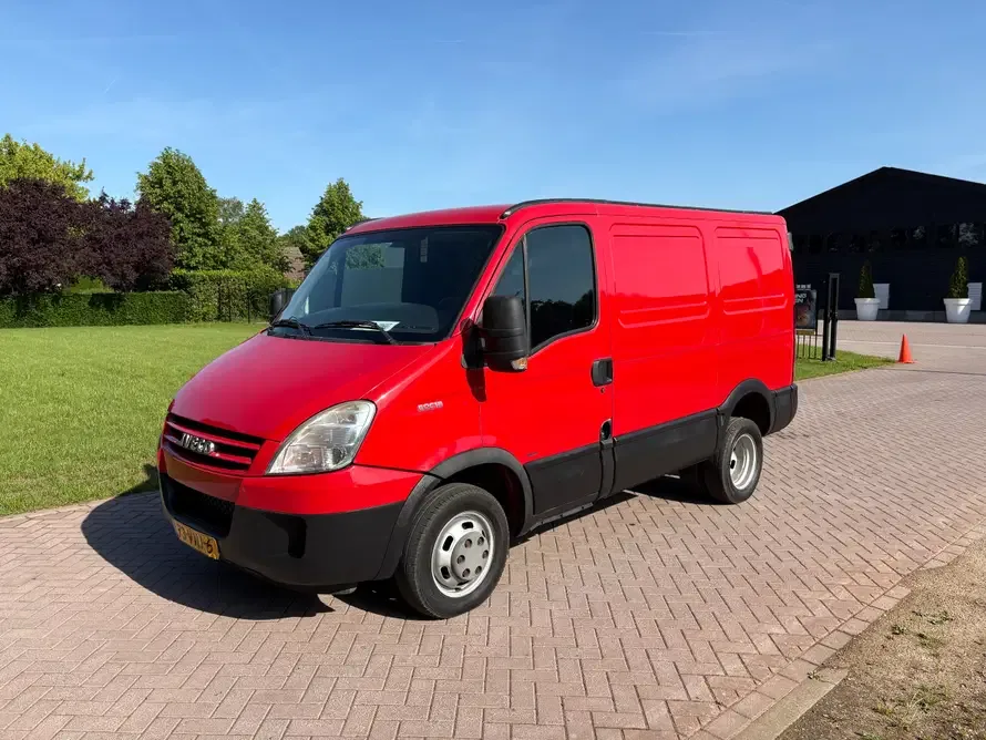 Iveco Daily (2008) — foto 1