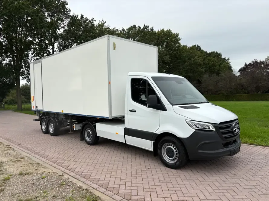 Mercedes-Benz Sprinter (2021) — foto 1