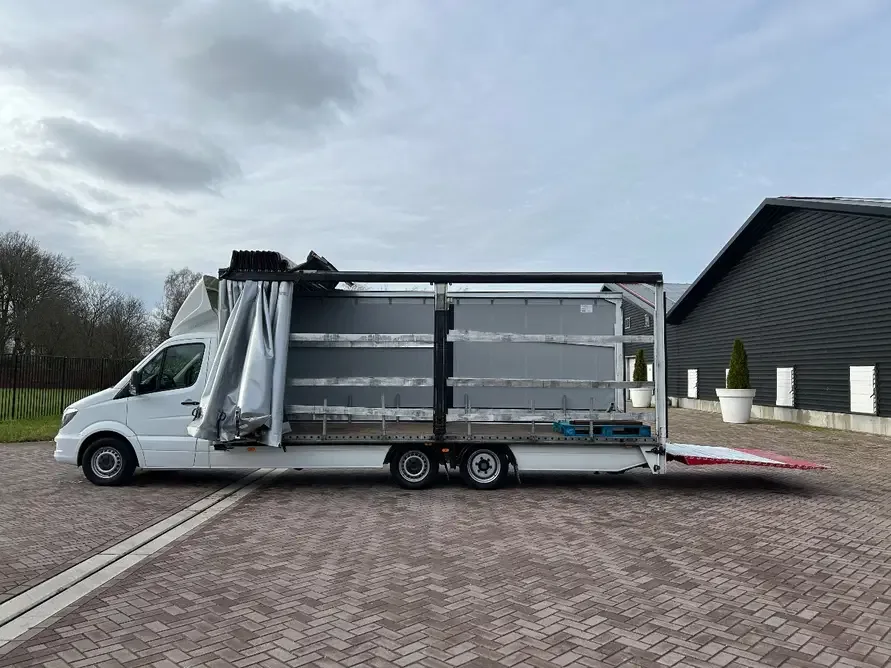 Mercedes-Benz Sprinter (2015) — foto 1