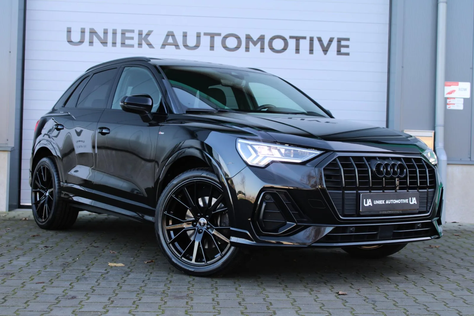 Audi Q3 (2021) — foto 1