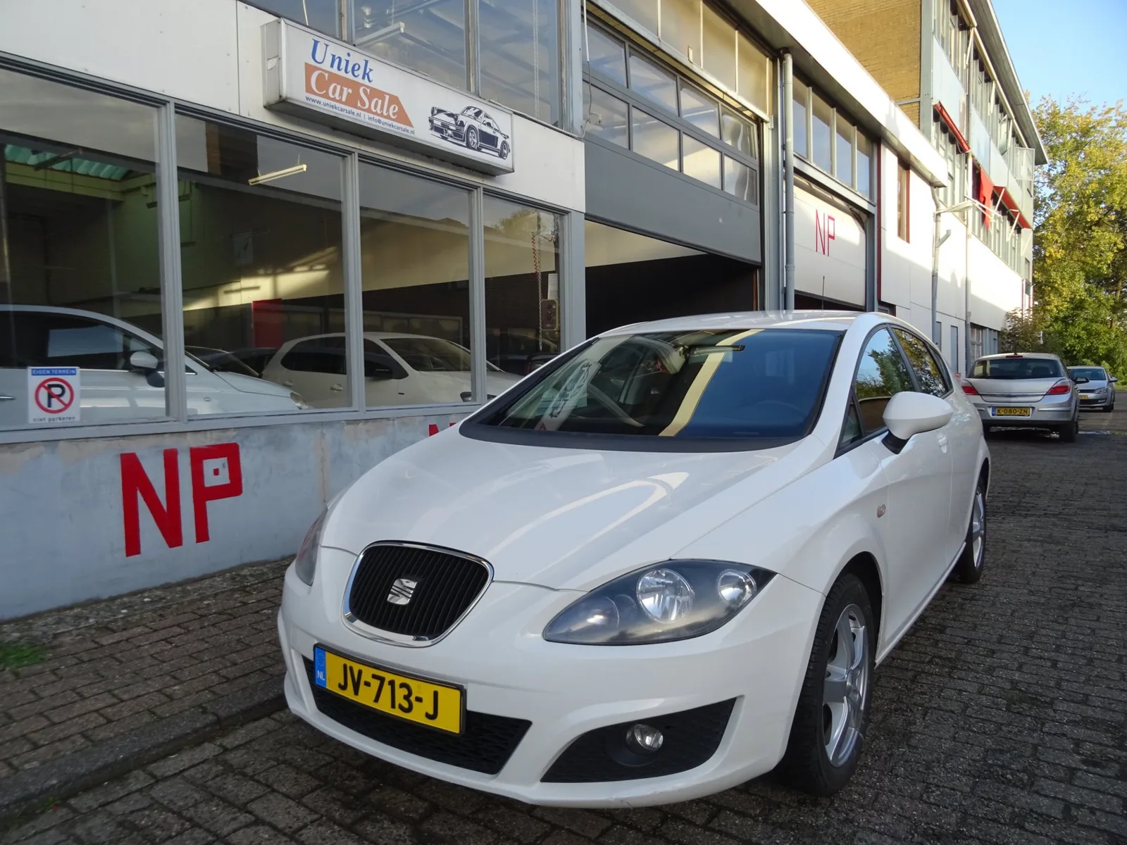 SEAT Leon (2011) — foto 1