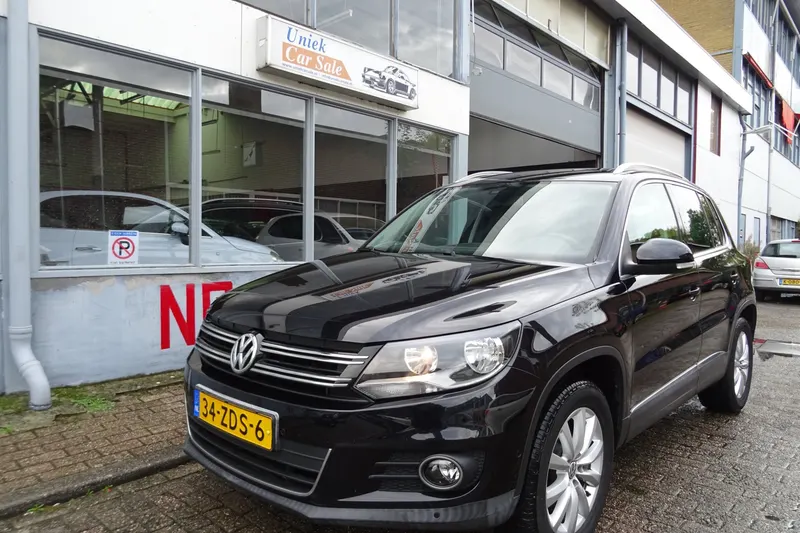 Volkswagen Tiguan (2012)