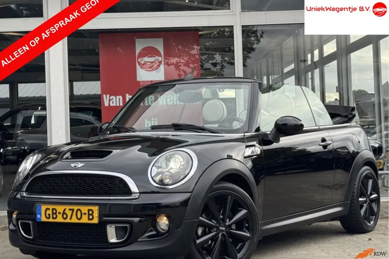 MINI Cooper S (2015)