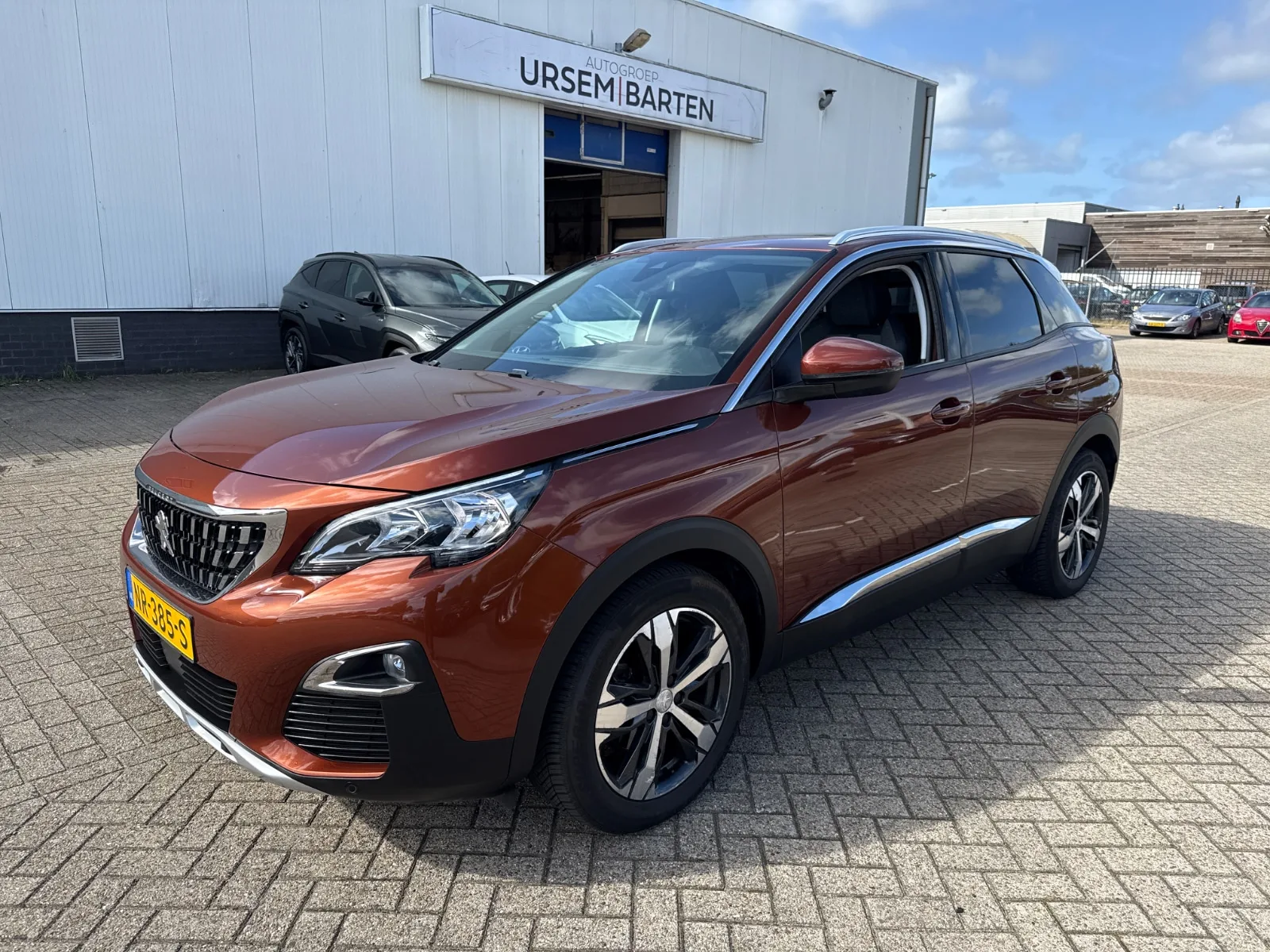 Peugeot 3008 (2017) — foto 1