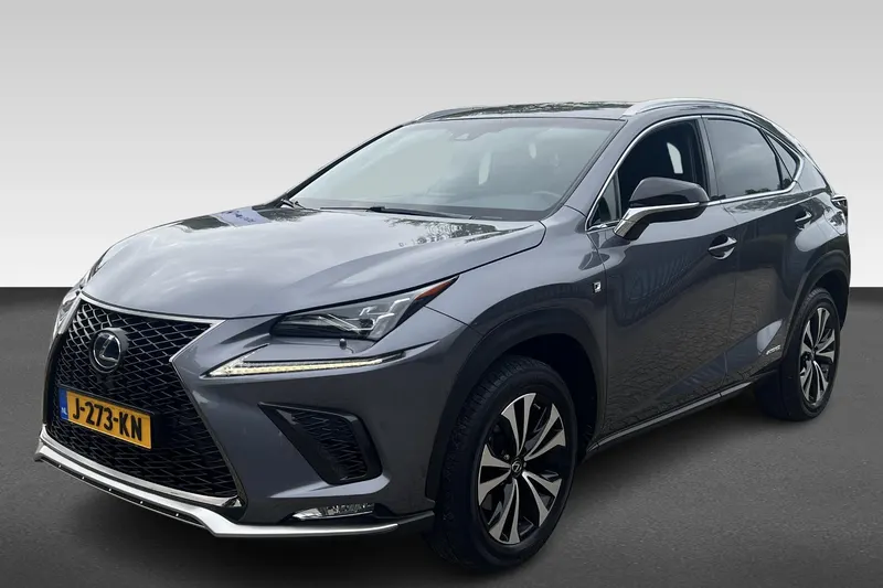 Lexus NX (2018)