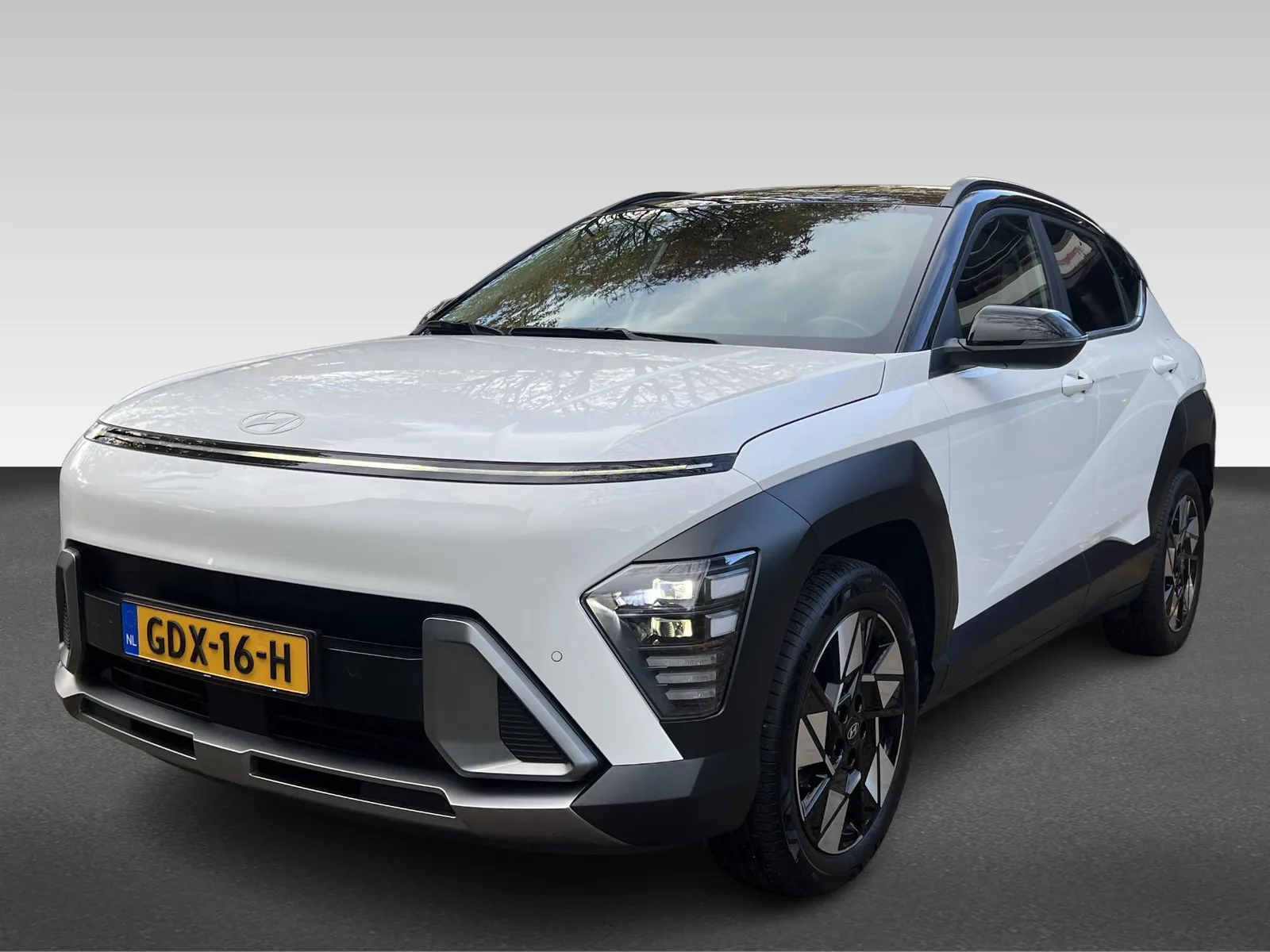 Hyundai Kona (2024) — foto 1